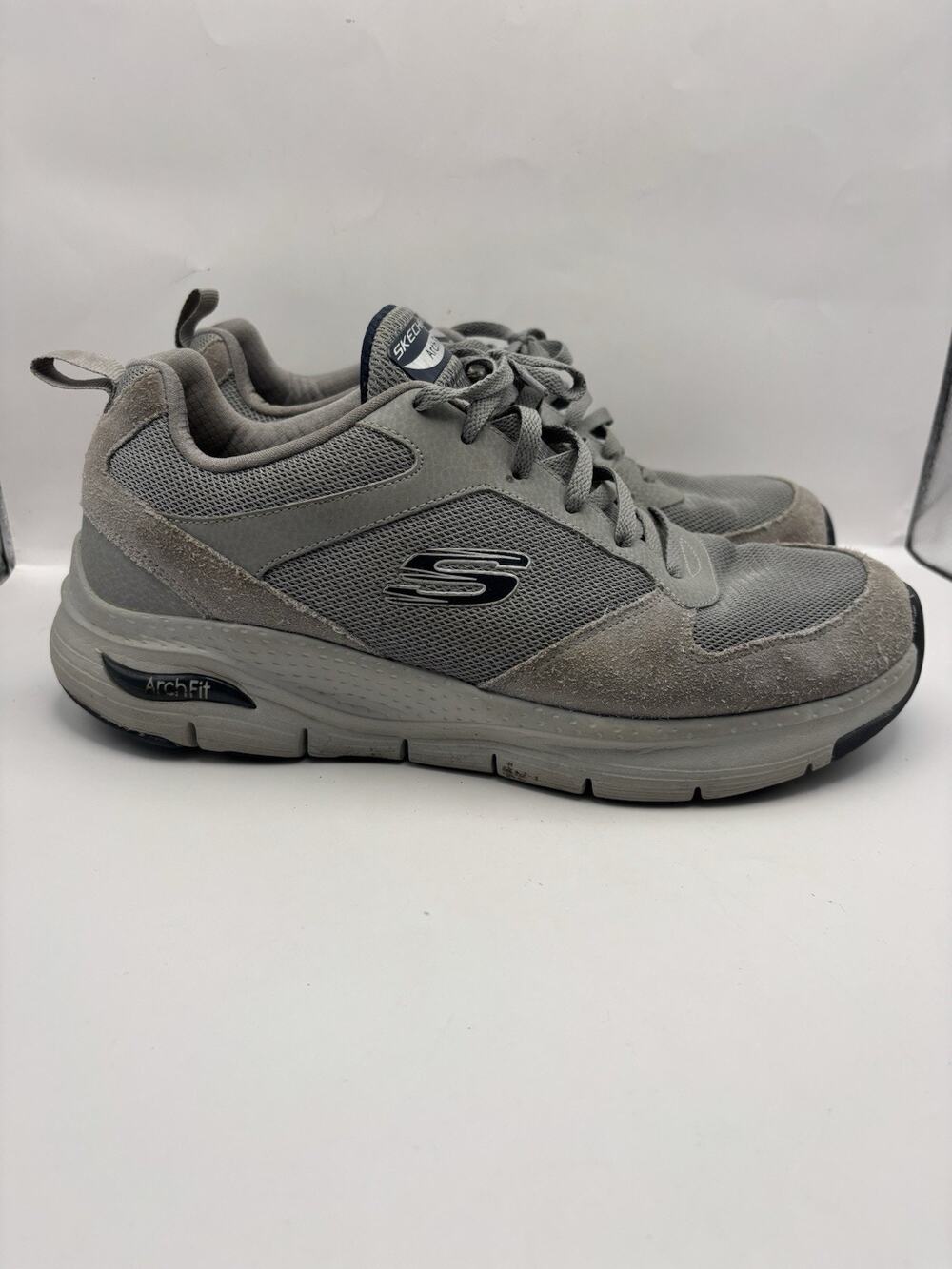 Skechers Arch Fit Servitica Gray Sneakers Men Size 11